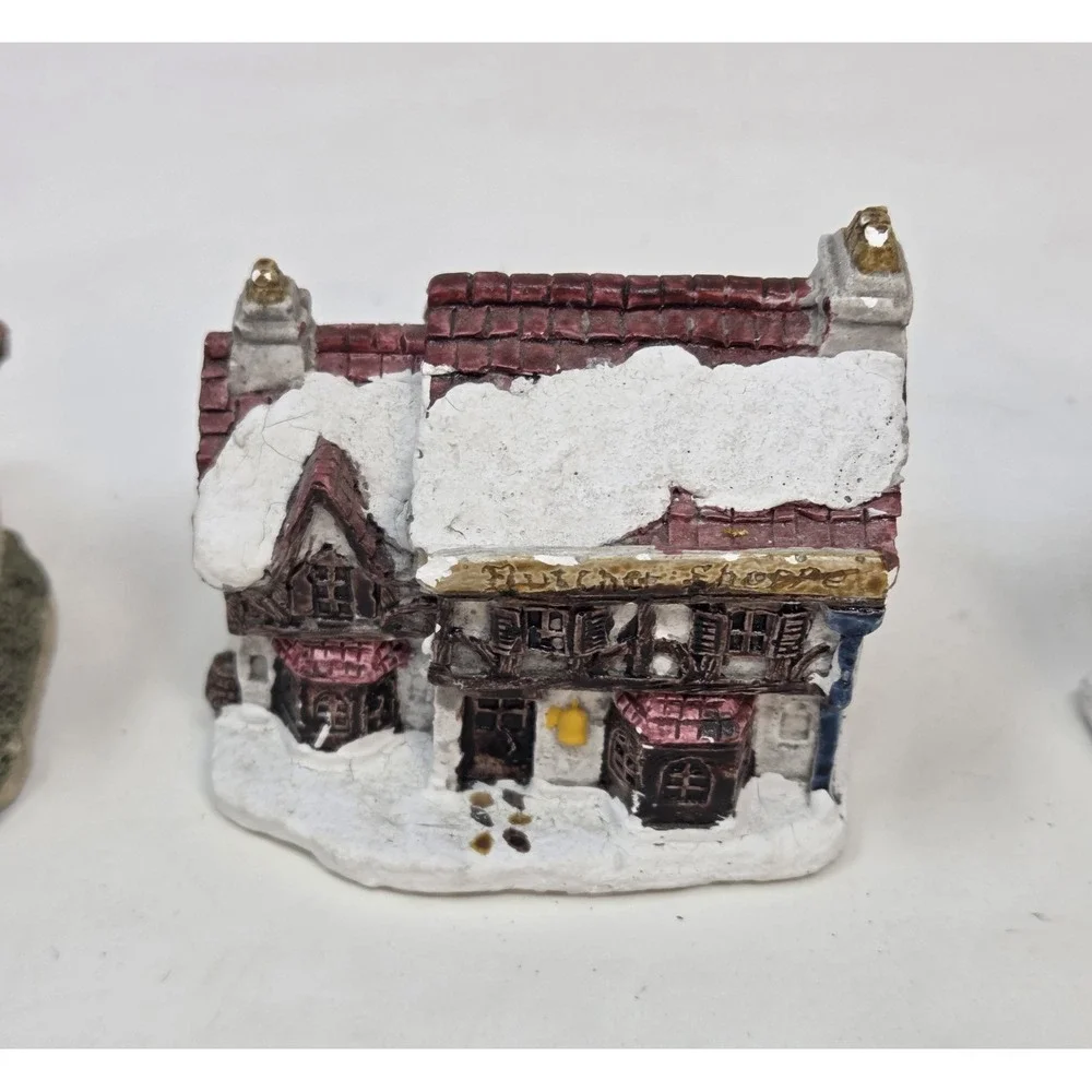 Vintage 1987-1989 RSVP Dickens Christmas Resin Cottages Village Lot of 5